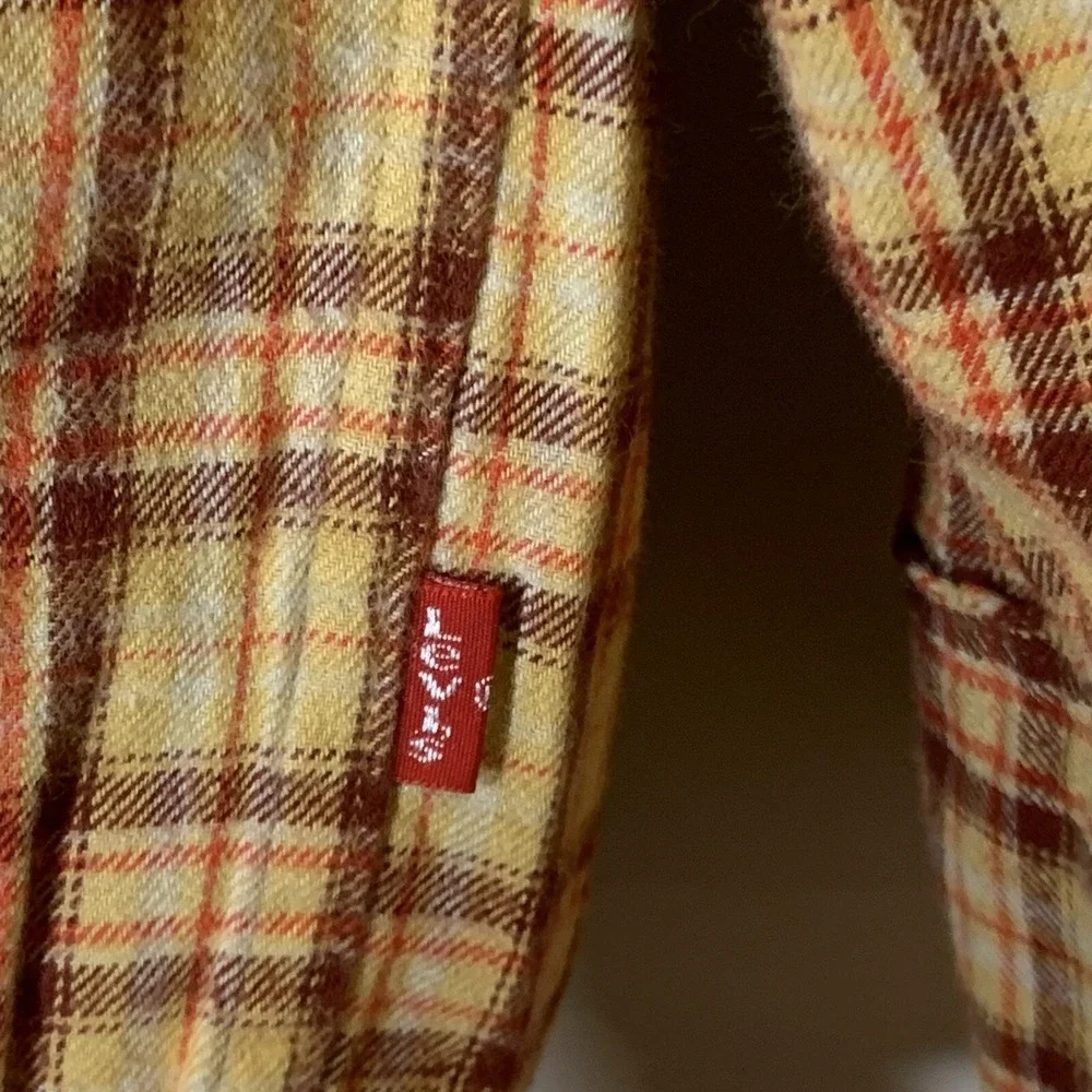 Levi Strauss Flannel Shirt Mens Large Plaid Western Pearl Snap Distressed Cotton